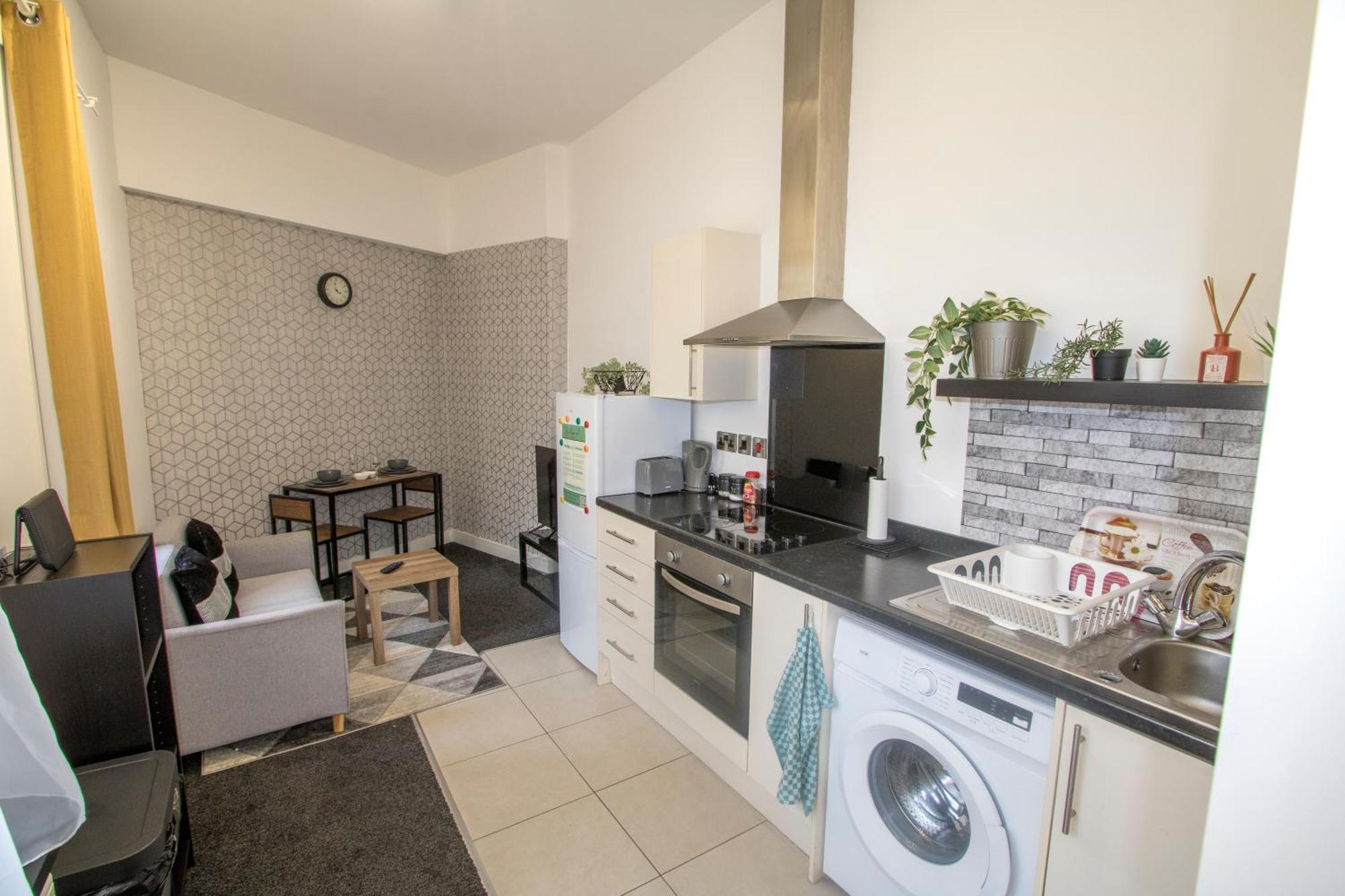 Cozy And Charming - 1 Bedroom Apartment - Free Parking, Transit Links, Close To Stadiums Manchester Eksteriør billede
